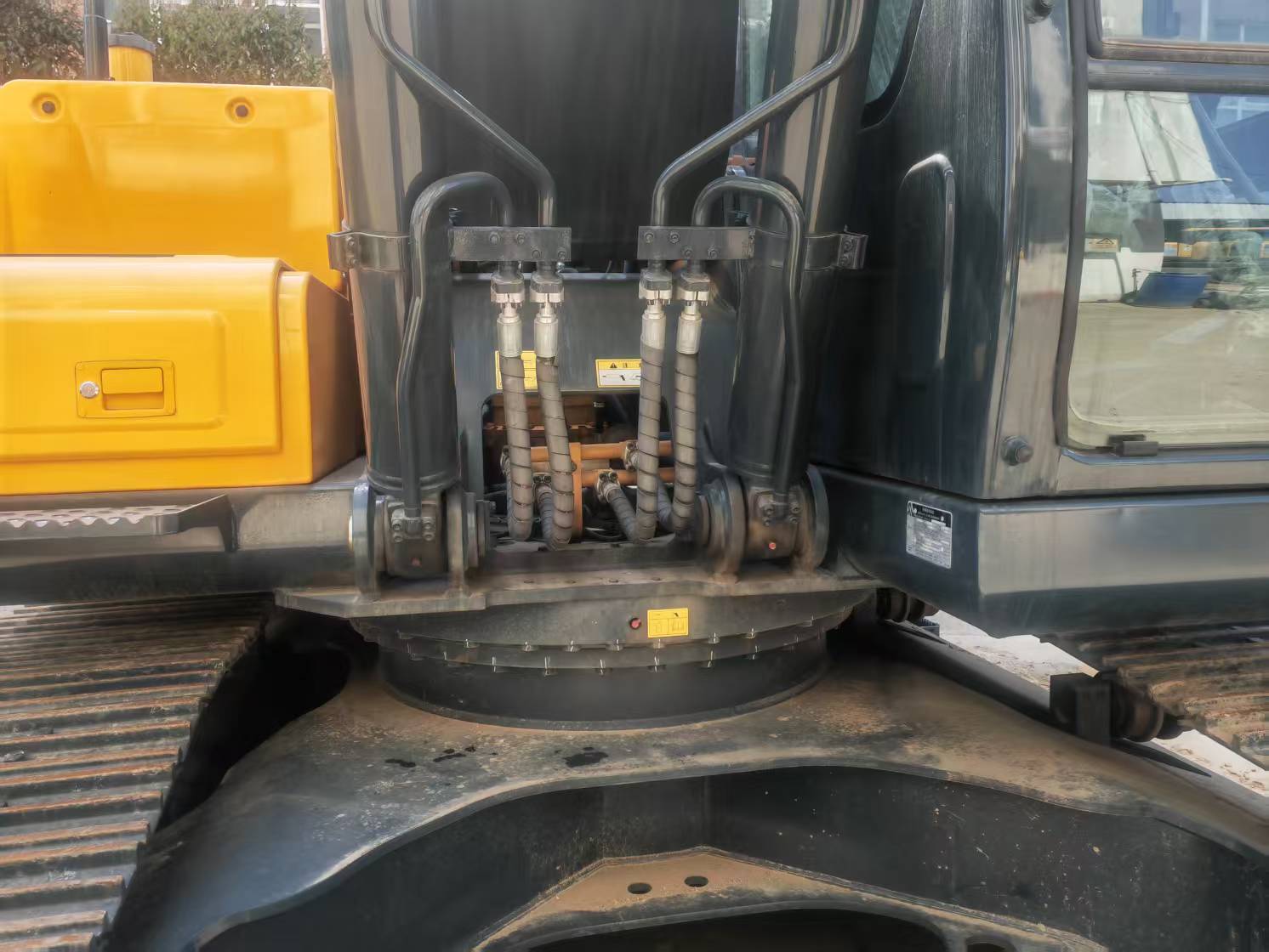 2021 New Crawler Excavators Excavator HYUNDAI  ROBEX 215 VS
