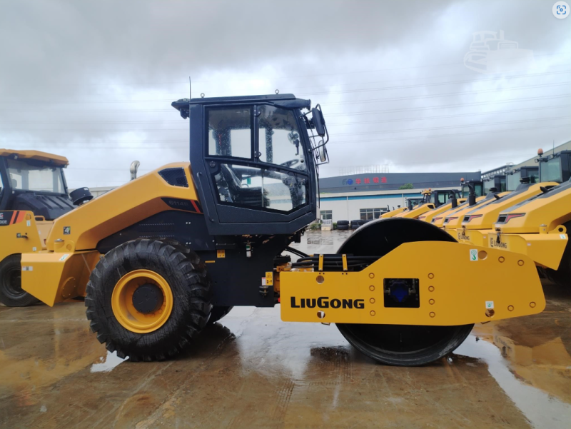 2024 New  Smooth Drum Compactors LIUGONG 6114E