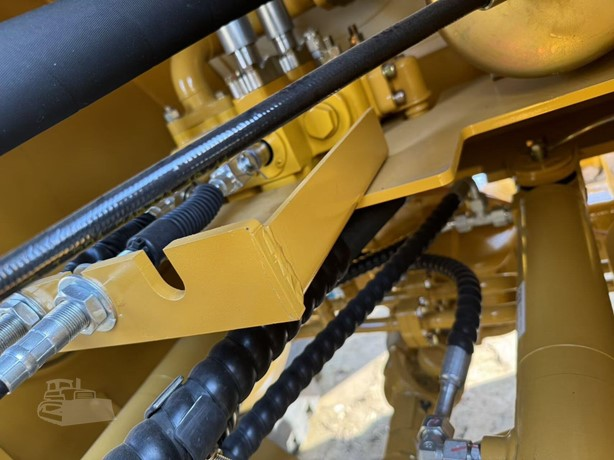 2025 New Wheel Loader SEM 636D