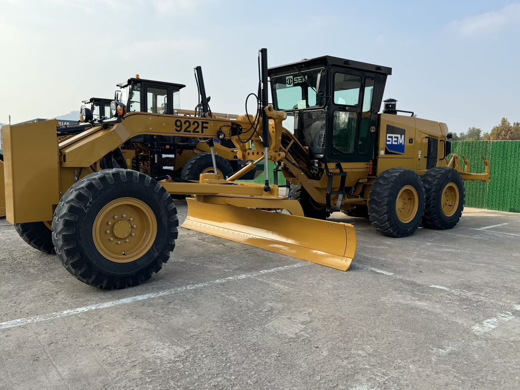 2025 New Motor Grader SEM 922F
