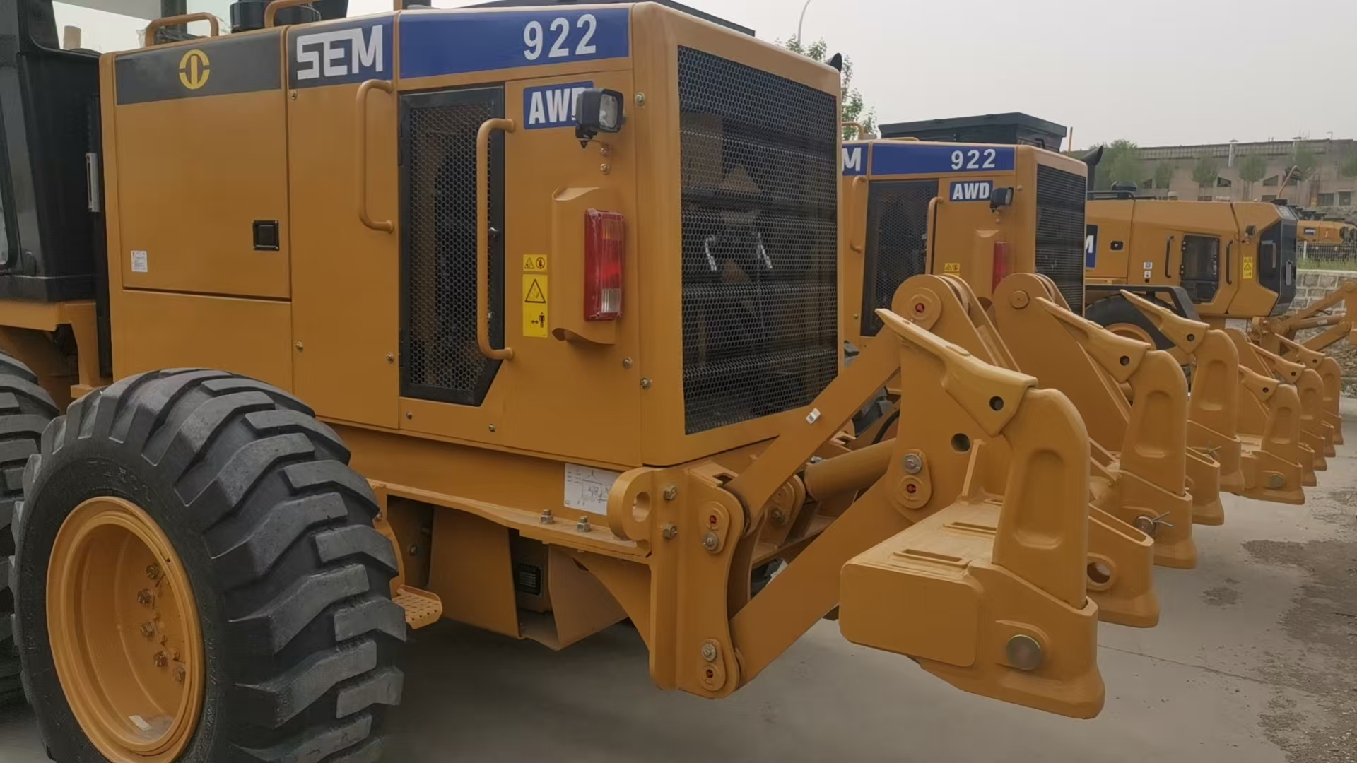 2025 New Motor Grader SEM 922AWD