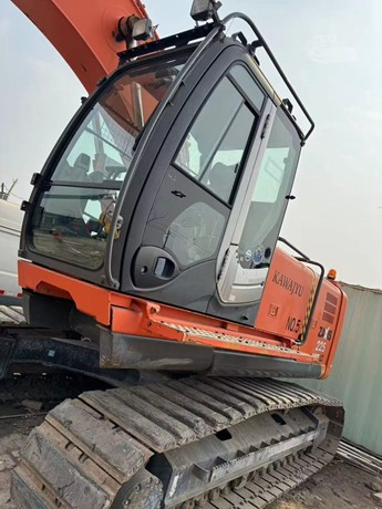 2008 1374H Excavator HITACHI ZX225US LC-3