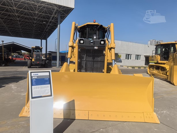 2025 New Crawler Dozers XCMG D170