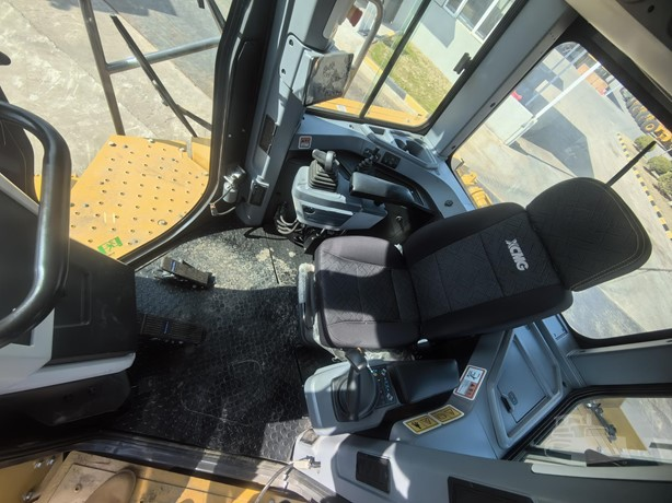 2025 New Crawler Dozers XCMG D260