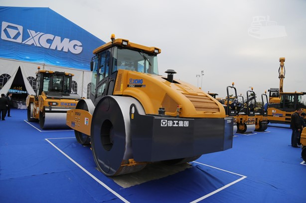 2025 New Smooth Drum Compactor XCMG 3Y263J