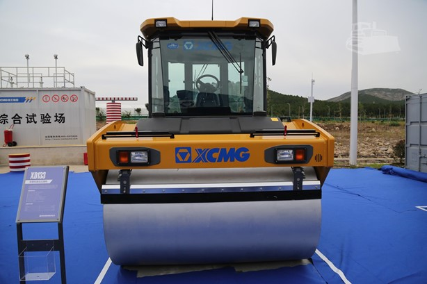 2025 Compactor XCMG XD133