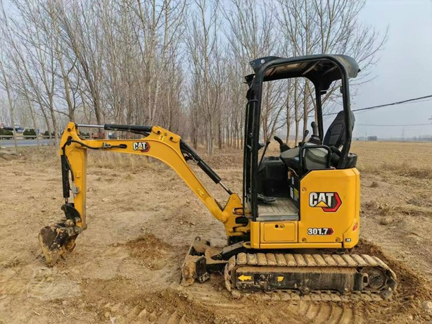 2020 Excavator CATERPILLAR CATERPILLAR 301.7CR