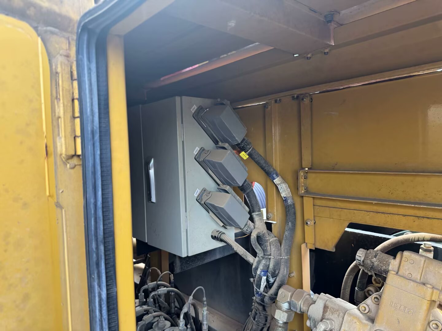 2022 4600H Crawler Crane SANY SCC600A-7