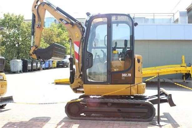 2023 240H Excavator CATERPILLAR  CATERPILLAR 302.7D