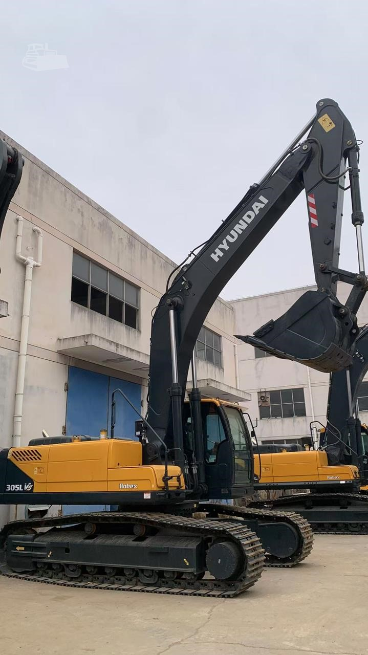 2021 0H Excavator HYUNDAI HYUNDAI ROBEX 305L
