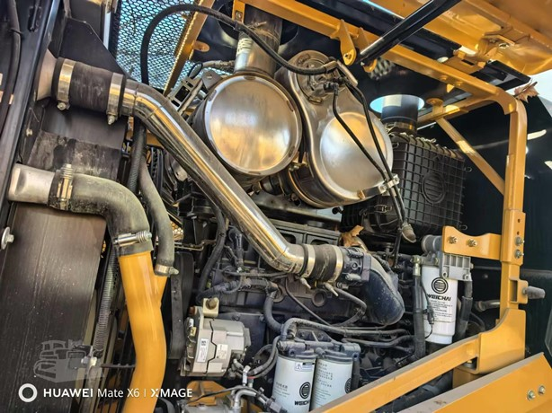 2025 New Wheel Loader SEM 658F