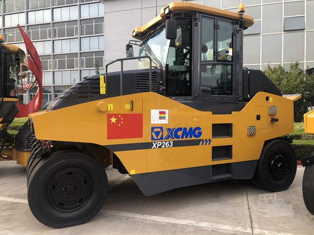 2025 New Pneumatic Compactor XCMG XP263