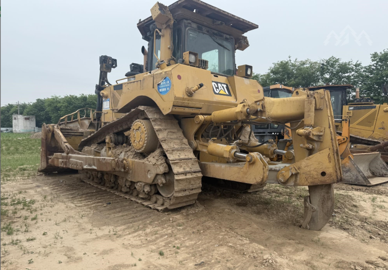 2012 5000H Dozers CATERPILLAR CATERPILLAR D8T