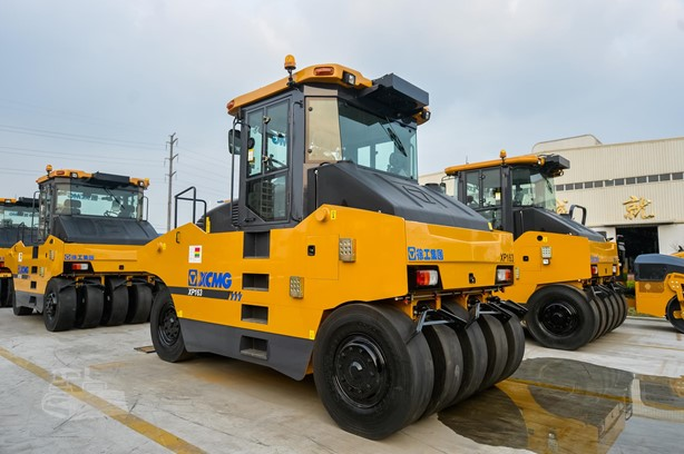2025 New Pneumatic Compactor XCMG XP163