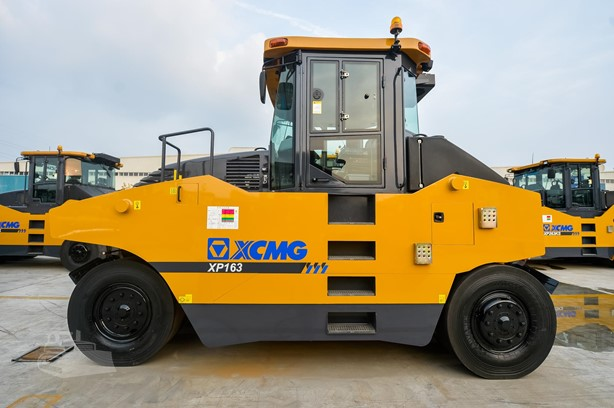 2025 New Pneumatic Compactor XCMG XP163