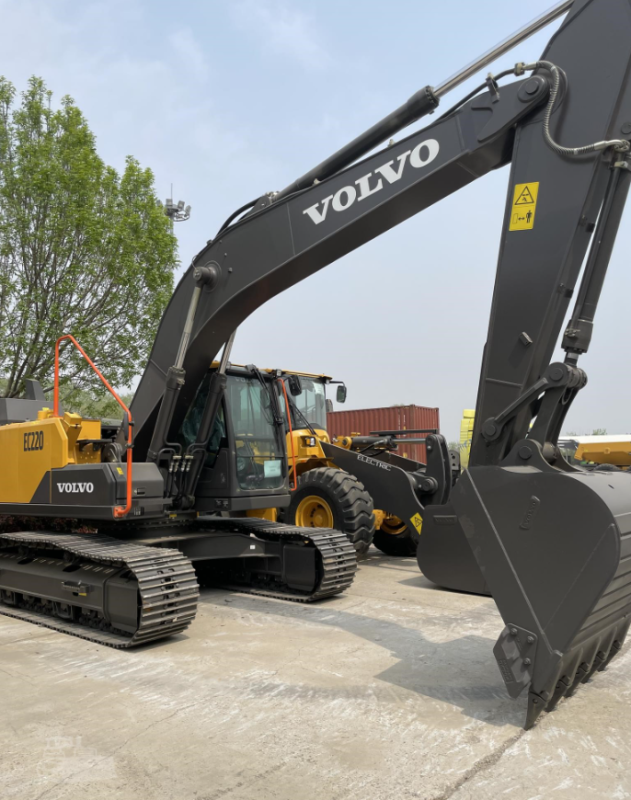 2025 0H Excavator VOLVO EC220