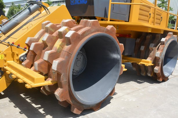2025 New Landfill Compactor XCMG XH283J