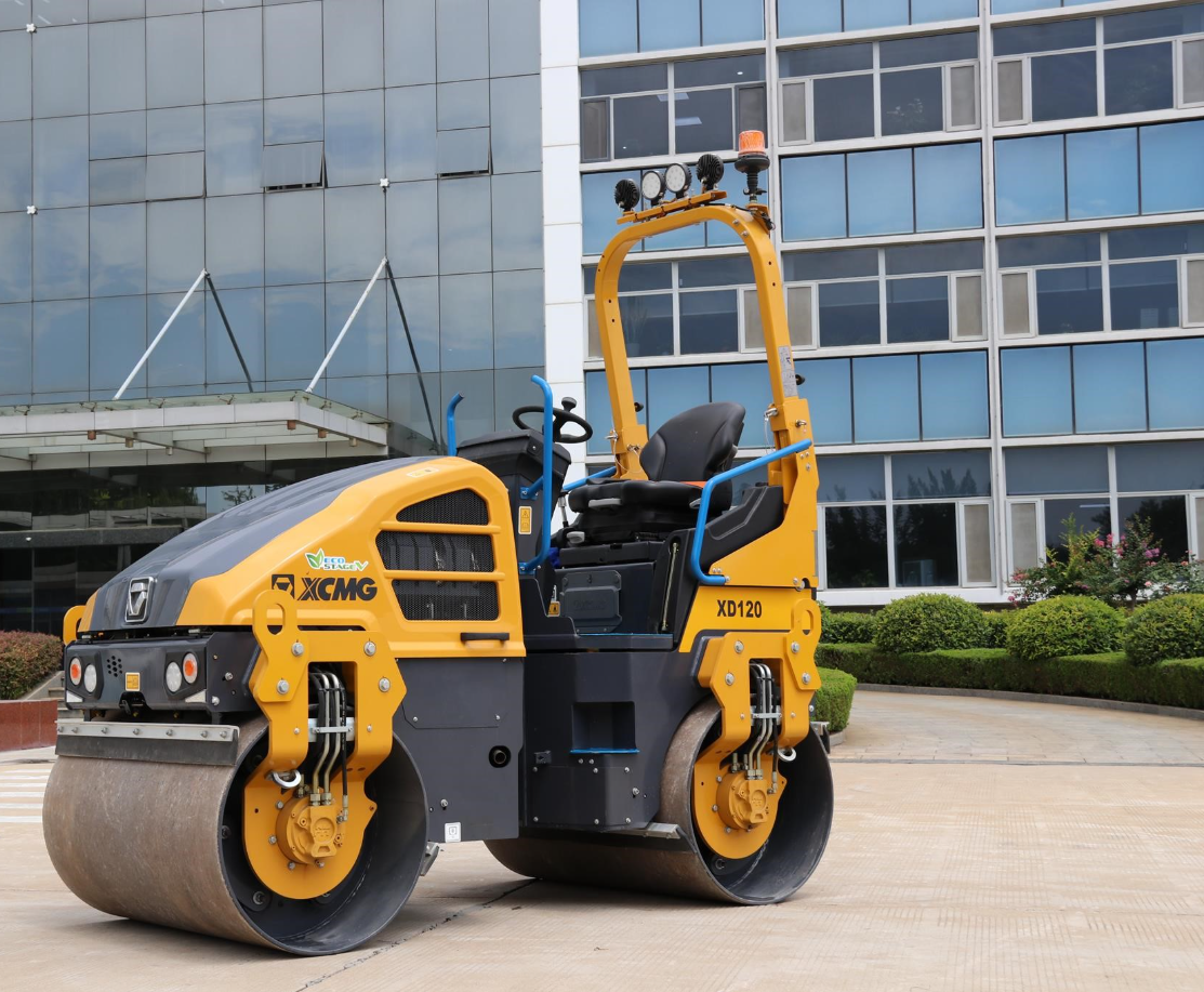 2025 0H Compactor XCMG XD120