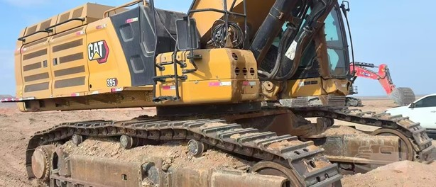 2022 8000H Crawler Excavator CATERPILLAR 395