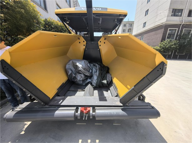 2025 New Track Asphalt Paver VOLVO P6720ABG