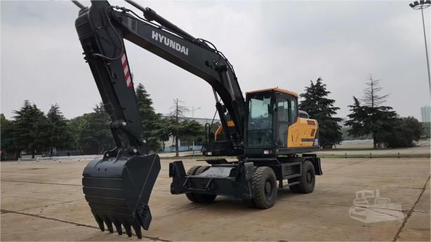 2025 New Wheel Excavator HYUNDAI HW210