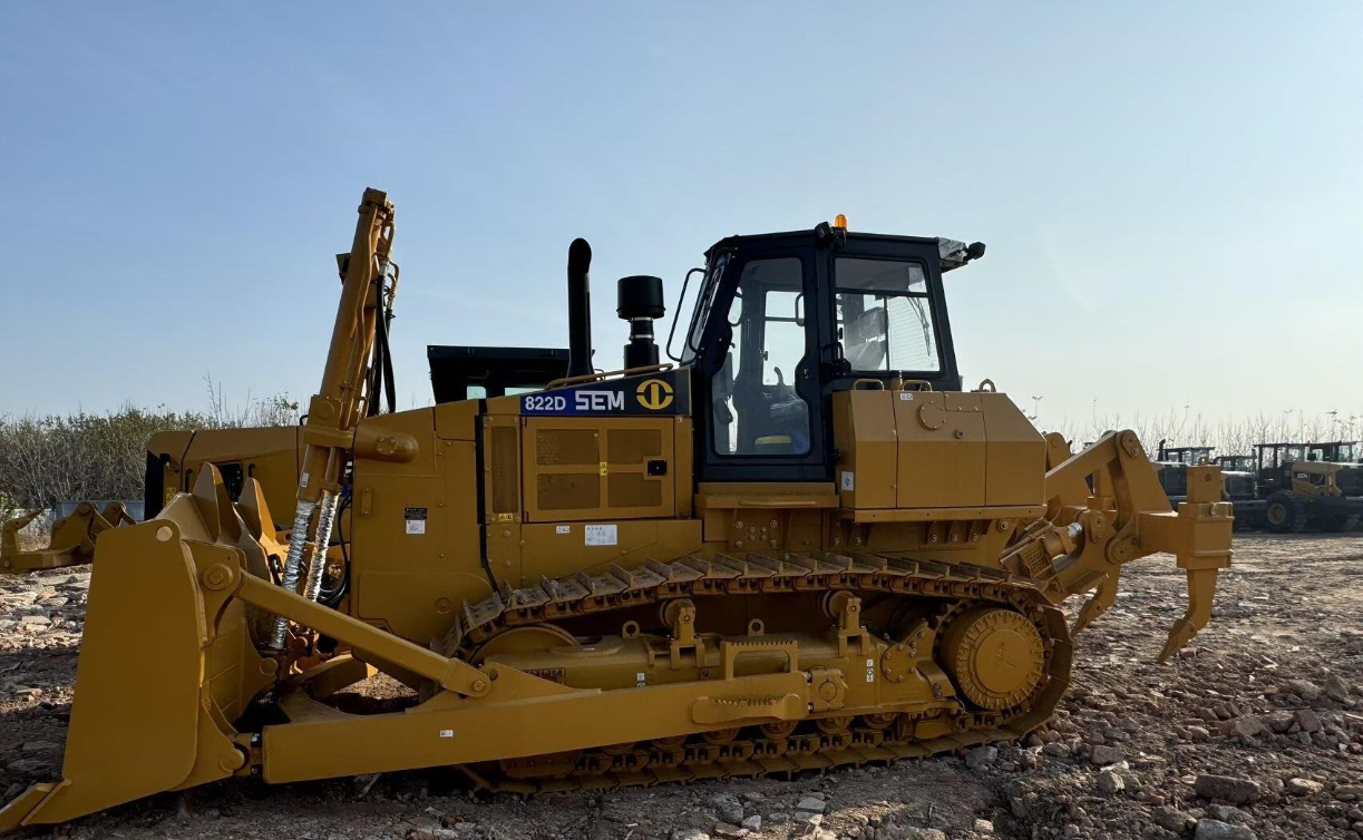 2025 5H Dozers SEM SEM 822D