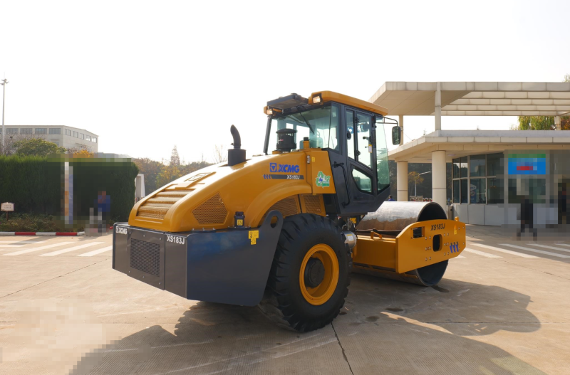 2025 0H Compactor XCMG XS183J