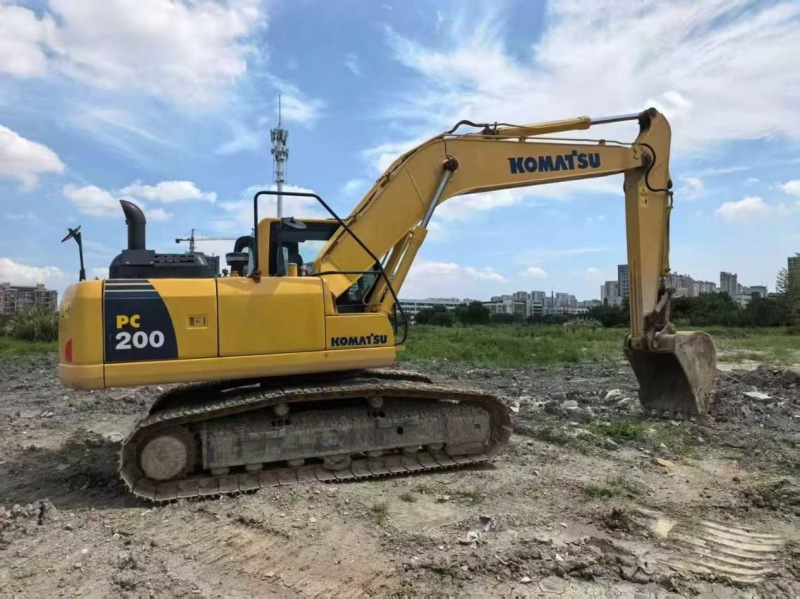 2020 4863.7H  Crawler Excavator KOMATSU PC200-8