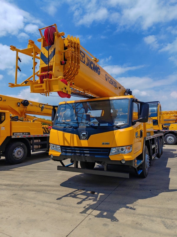 2025 New Truck Crane XCMG QY25K5D-5