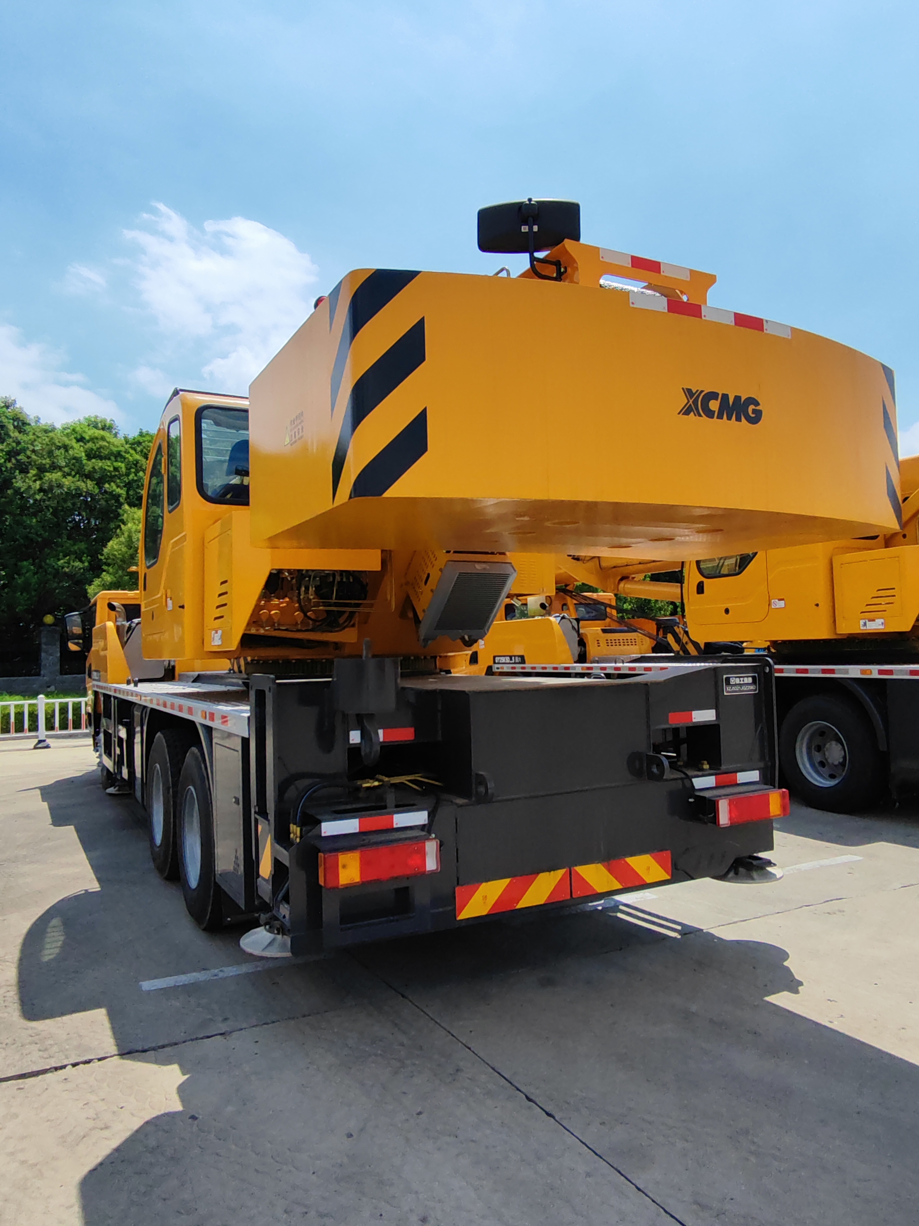 2025 New Truck Crane XCMG QY25K5D-5