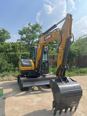 2025 New Crawler Excavator XCMG XE60G PRO