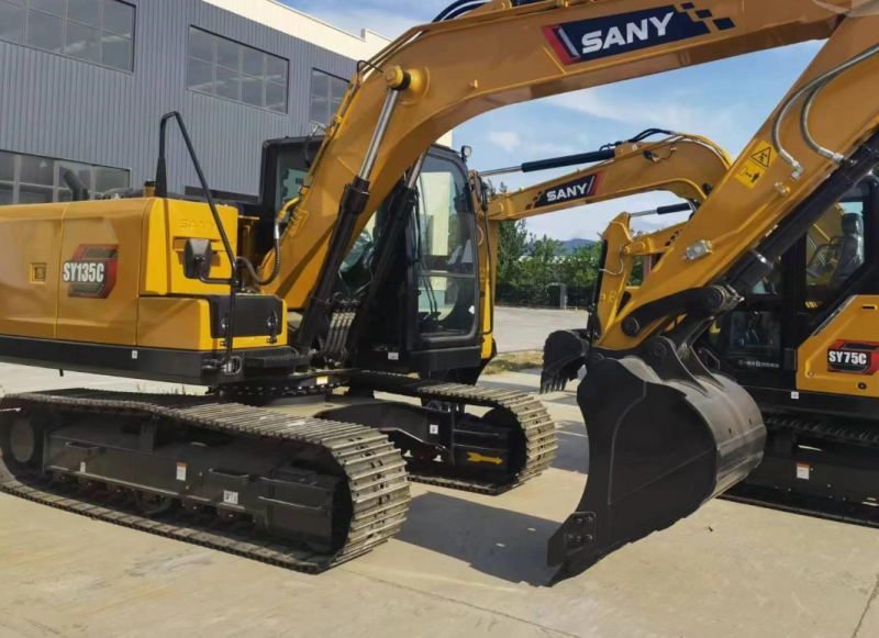 2023 0H Excavator SANY SY135C