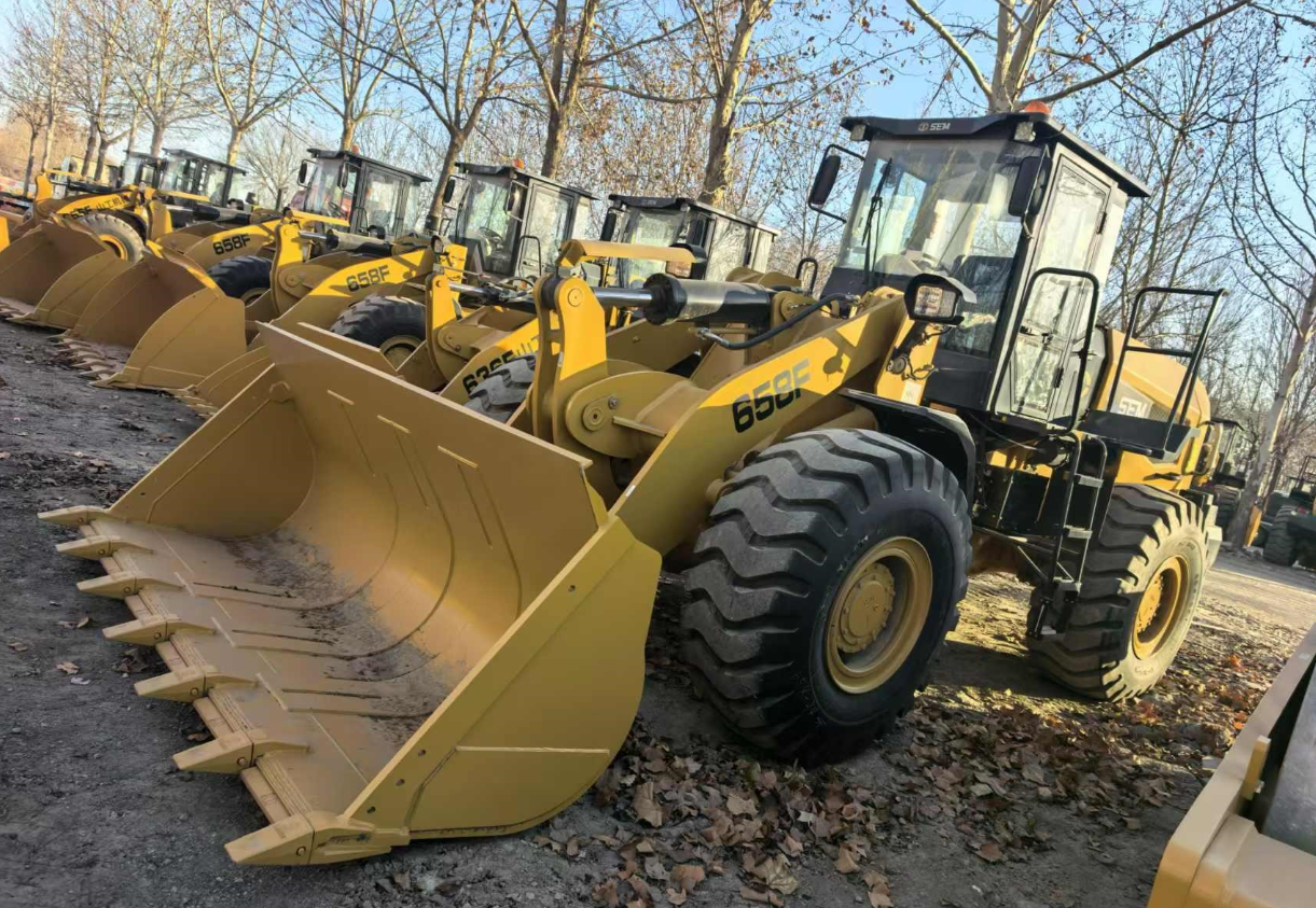 2025 5H Loader SEM 658F