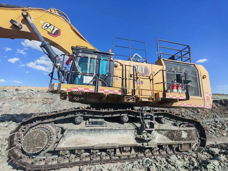 2021 19000H Crawler Excavator CATERPILLAR 6015