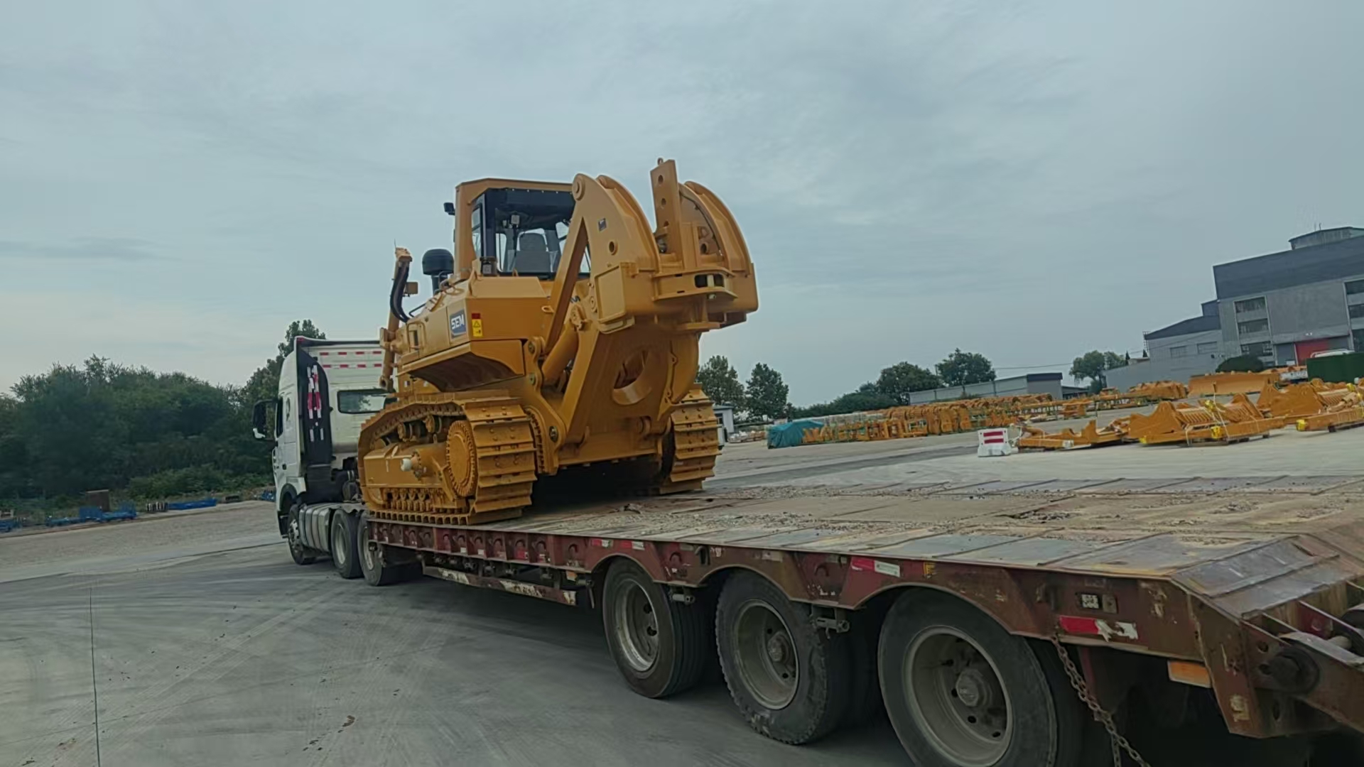 2025 New Crawler Bulldozers SEM 832F
