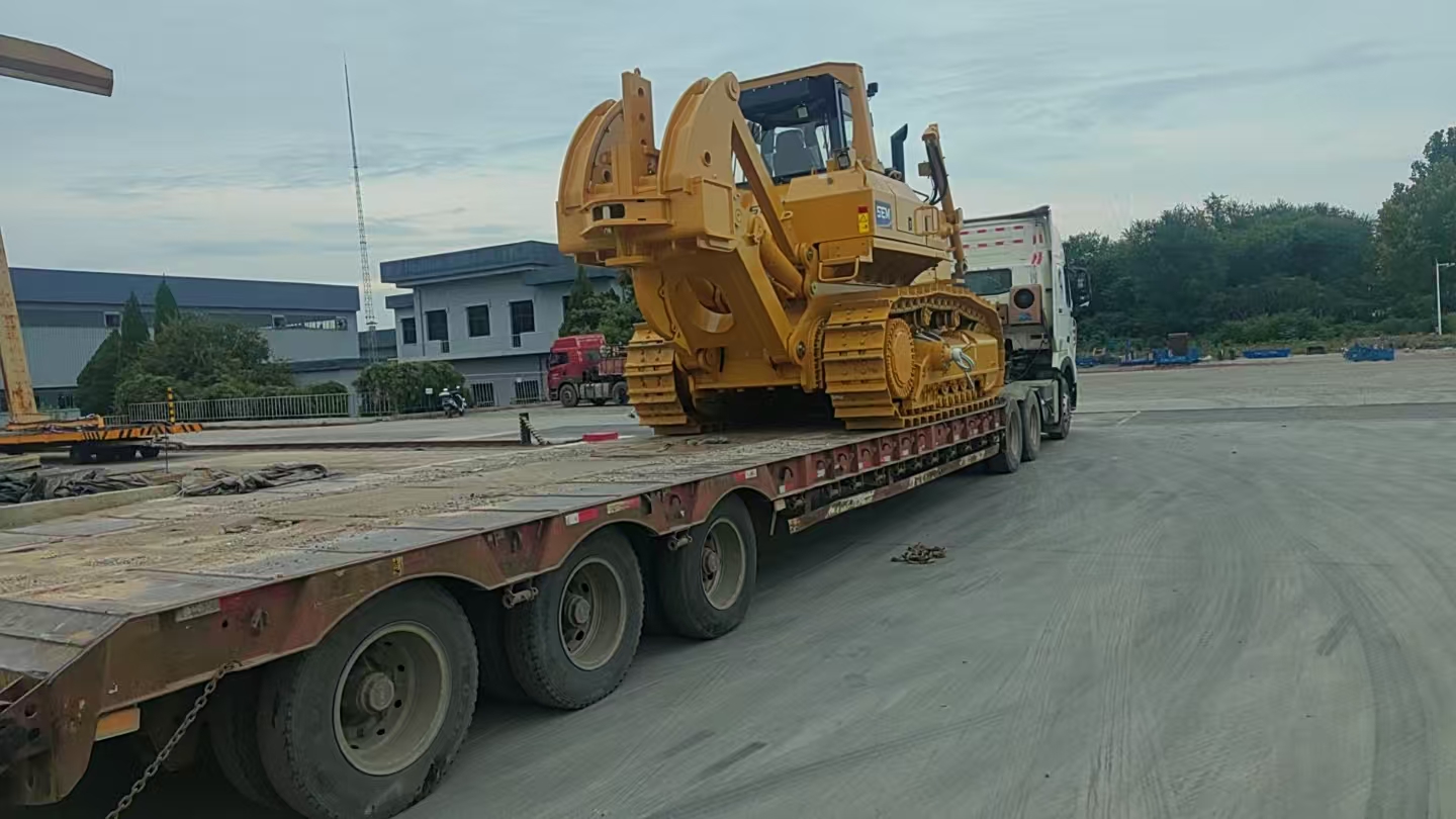 2025 New Crawler Bulldozers SEM 832F