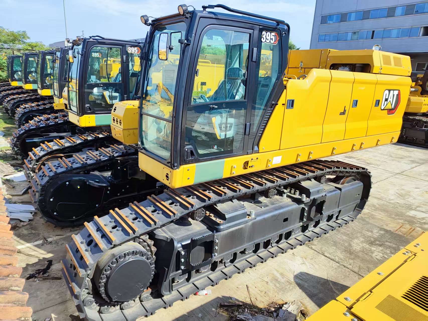 2023 New Crawler Excavator CATERPILLAR 395