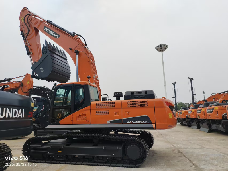 2025 0H Excavator DEVELON DX360