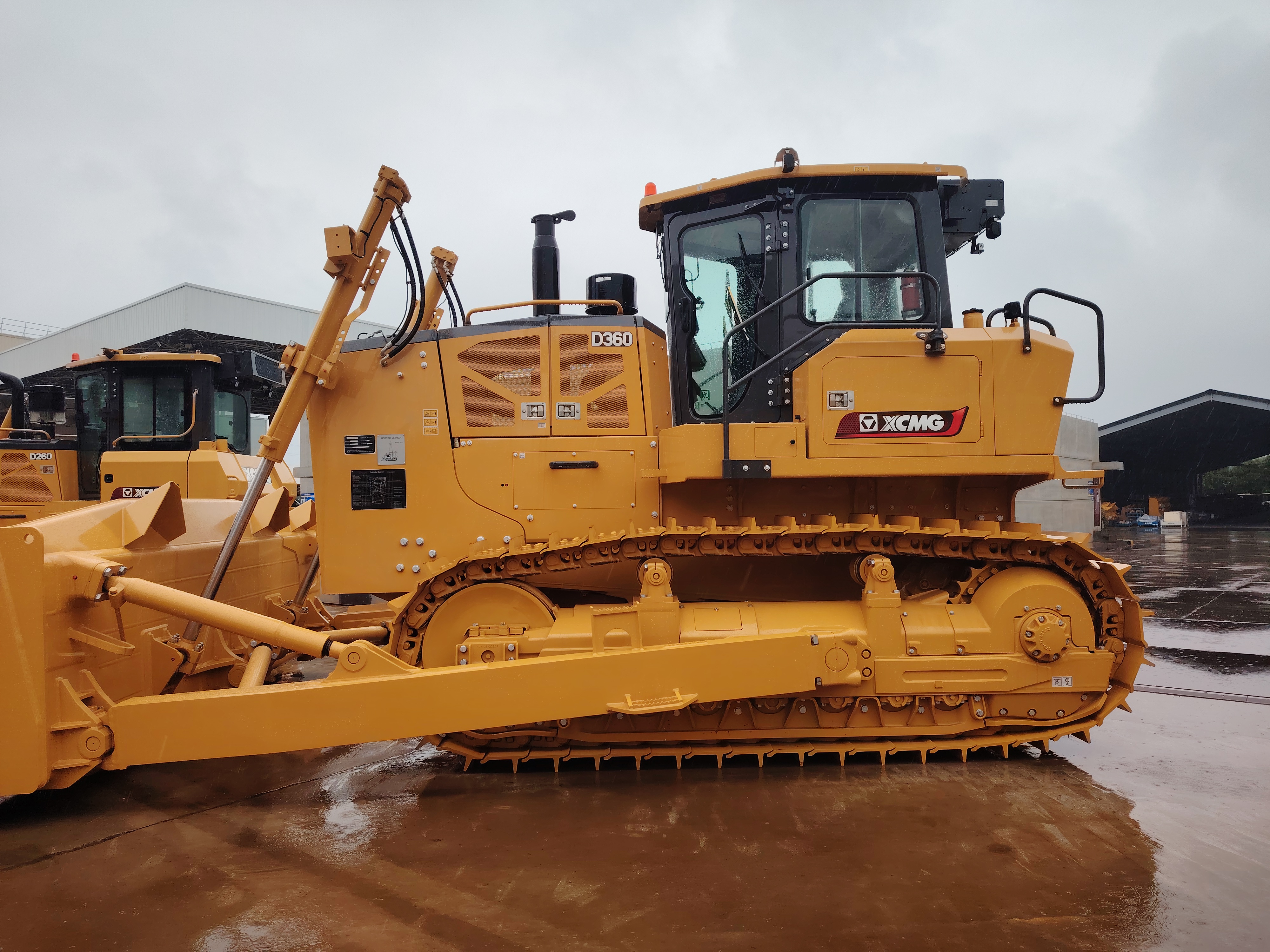 2025 New Crawler Bulldozers XCMG D360