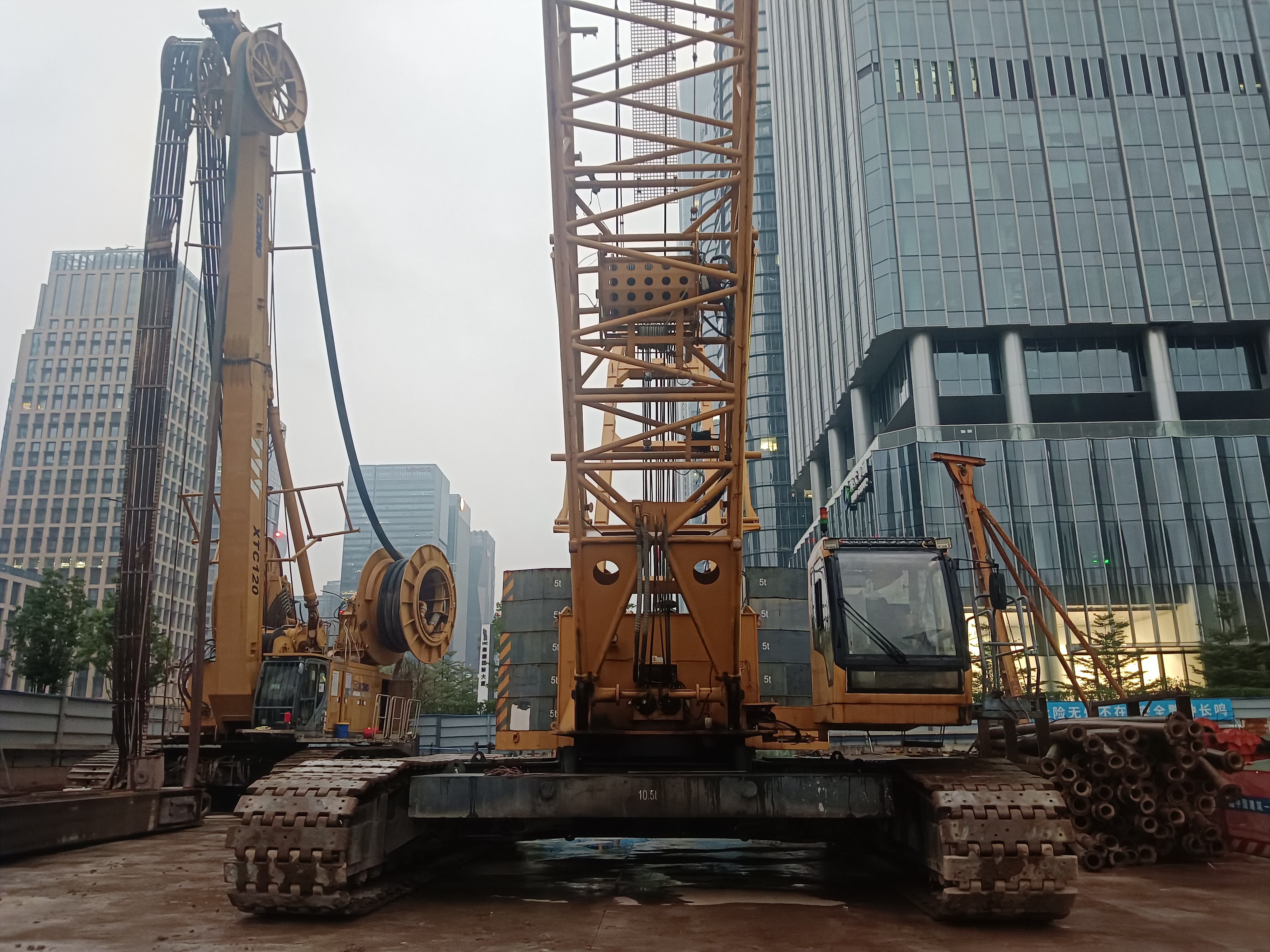 2018 12237.9H Crawler Crane XCMG XGC200