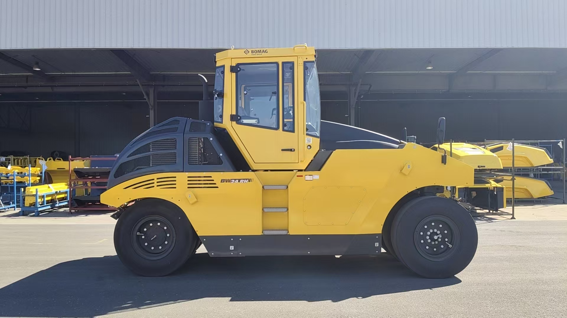 2026 0H Pneumatic Tyred Roller BOMAG BW24RH