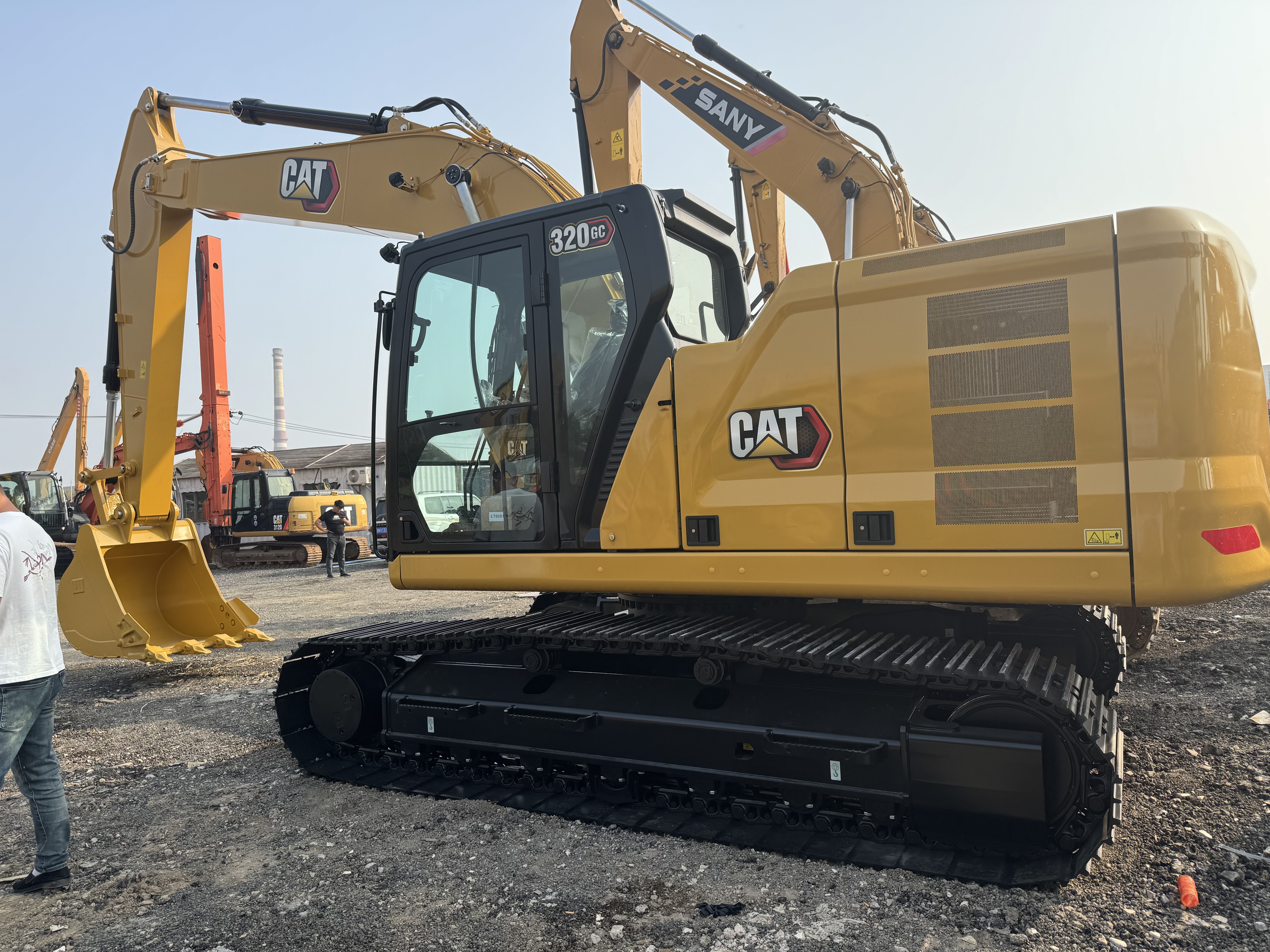 2025 3.8H Excavators CAT 320GC