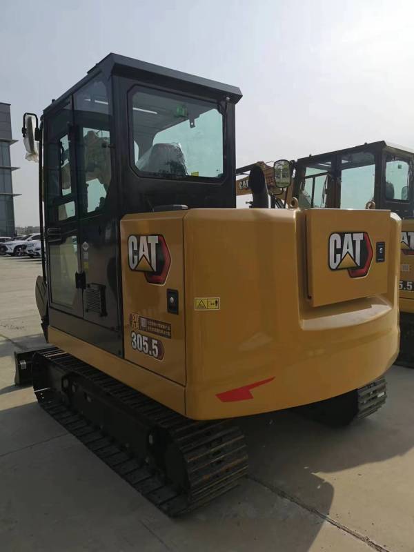 2025 Earthmoving Machinery CAT 305.5