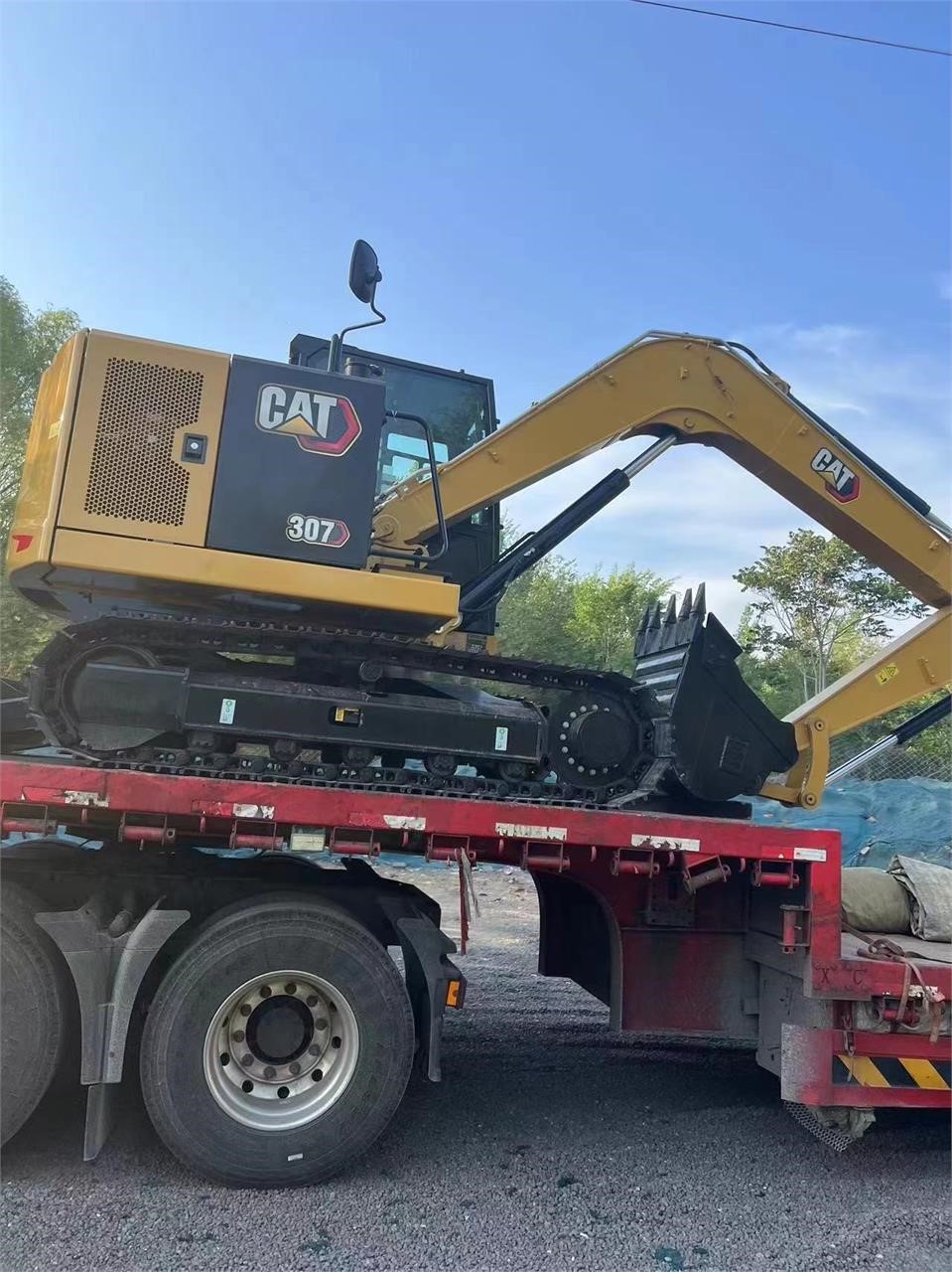 2025 Earthmoving Machinery CAT 307