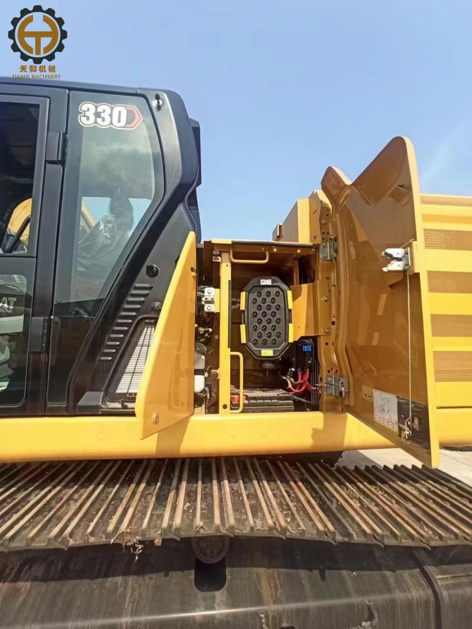 2025 6.6H Excavators CAT 330