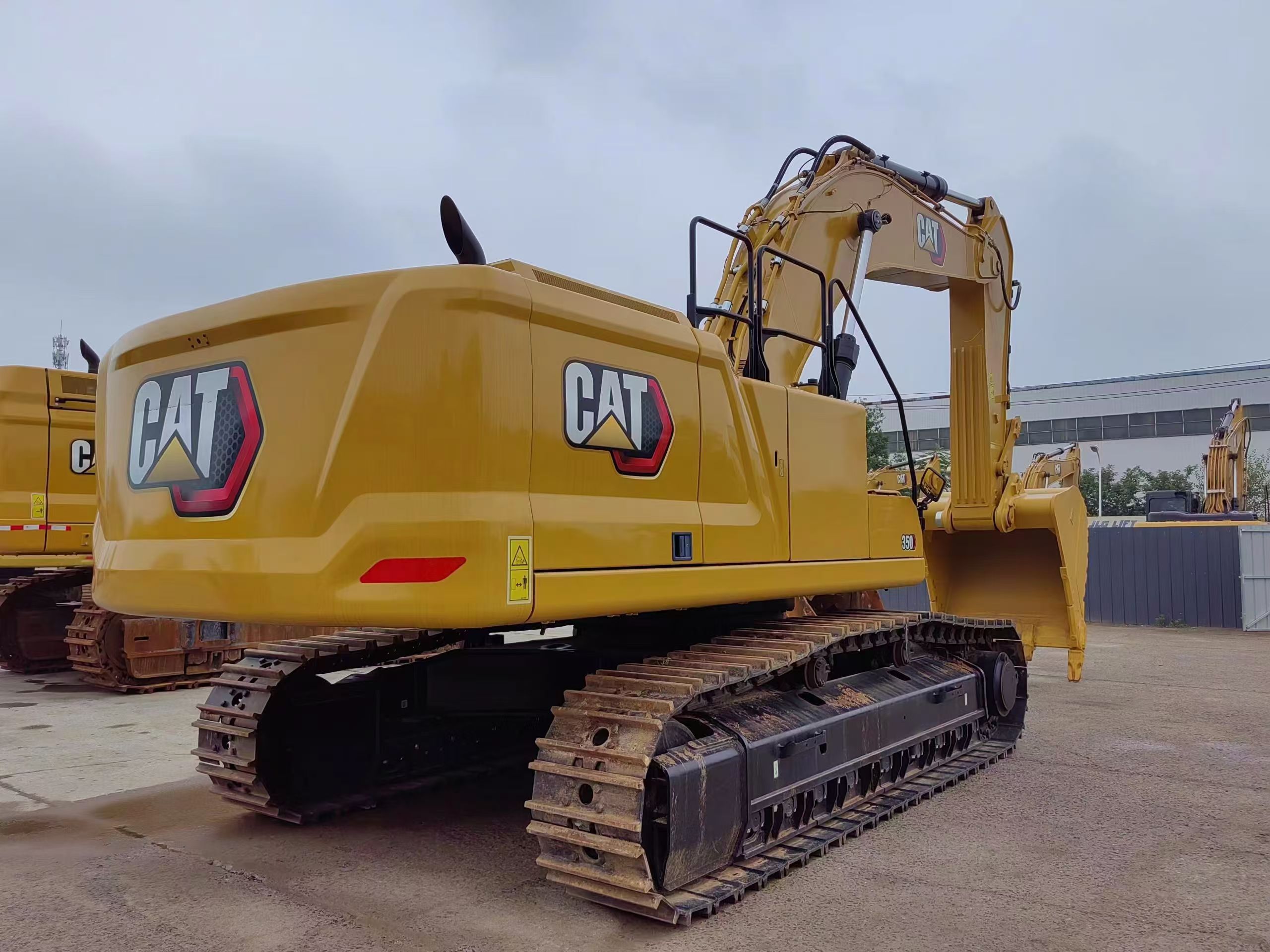 2025 5.5H Excavators CAT 350