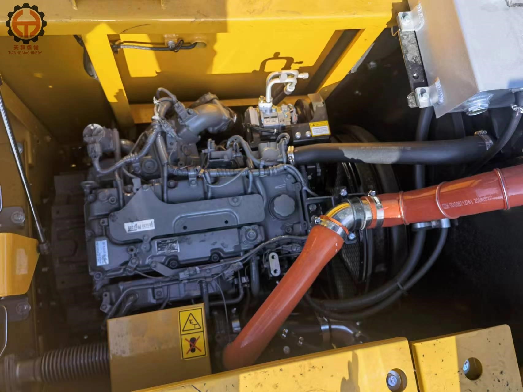 2025 Earthmoving Machinery SANY SY135C