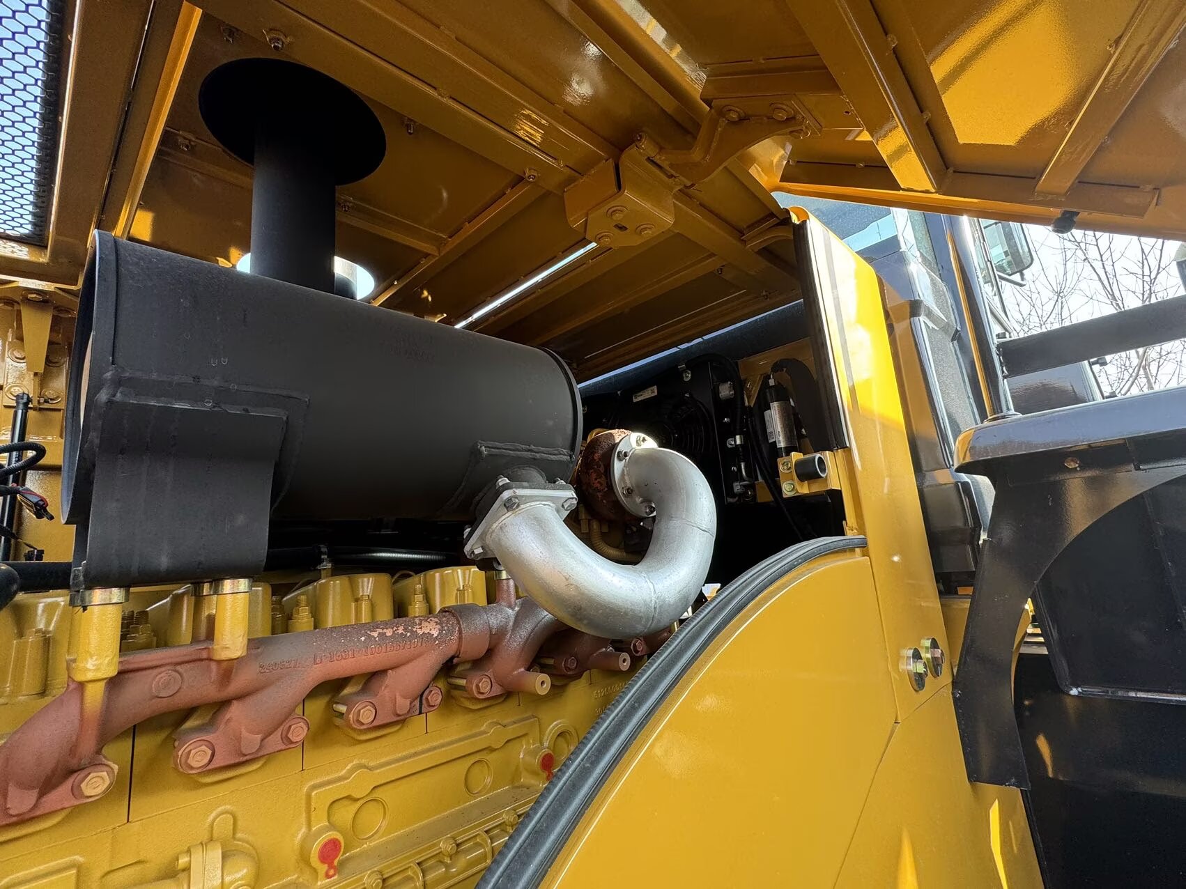 2025 8H Loaders SEM 655D