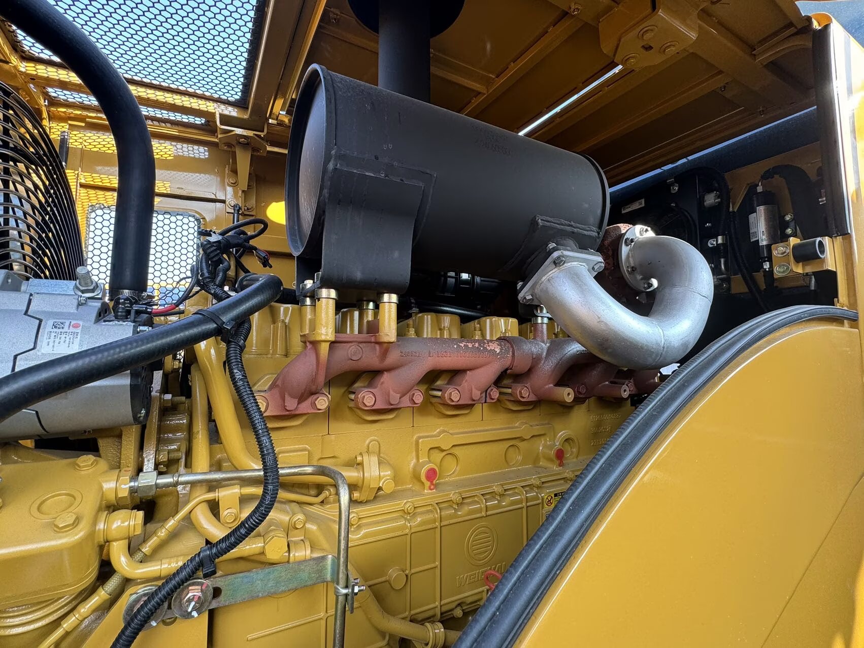 2025 8H Loaders SEM 655D