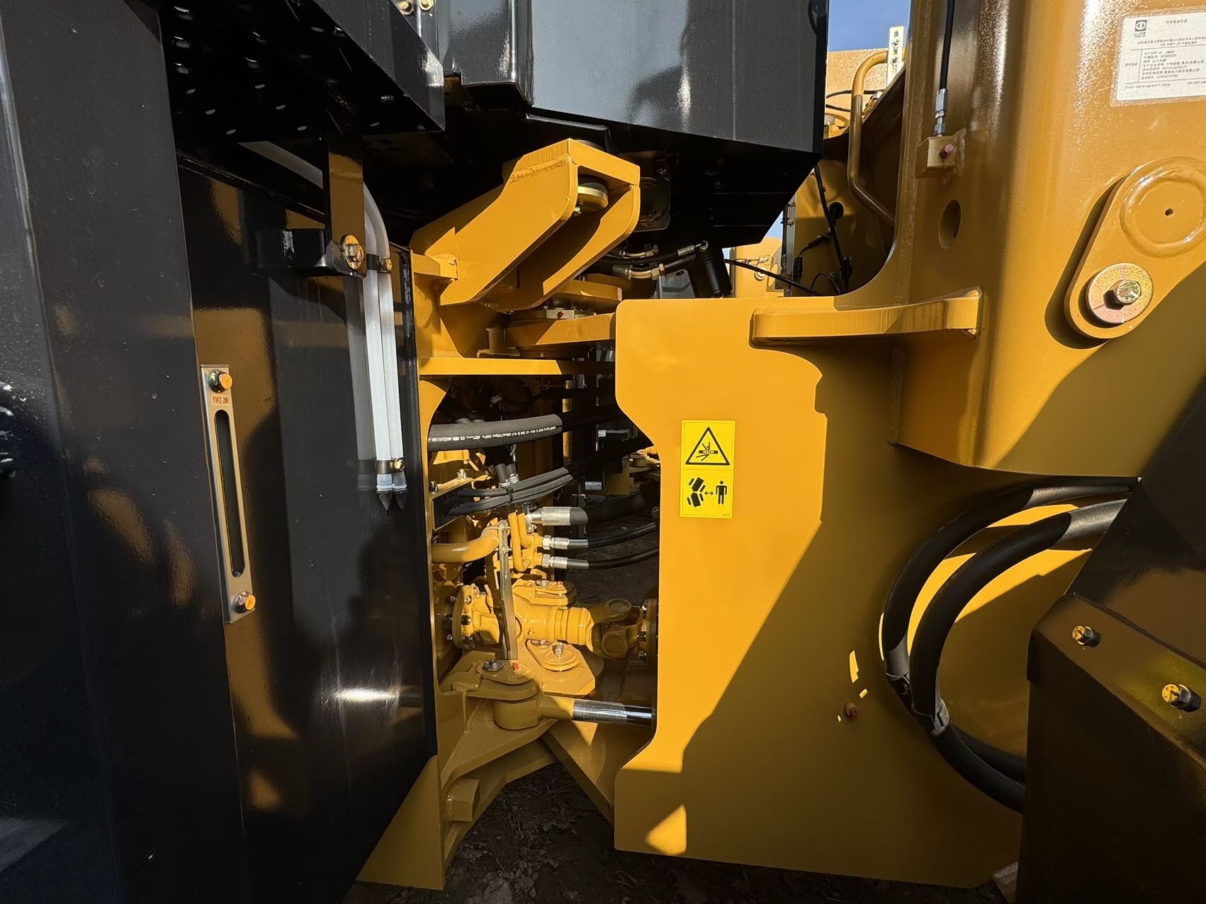 2025 8H Loaders SEM 655D